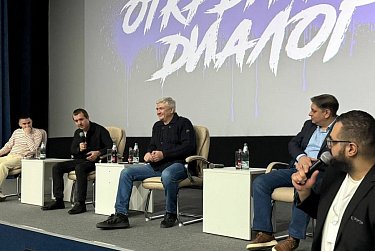 Депутаты в школе КВН